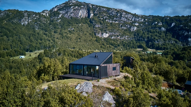 Residência GZ1 / Paul Steel Bouza Arquitecto - Casas