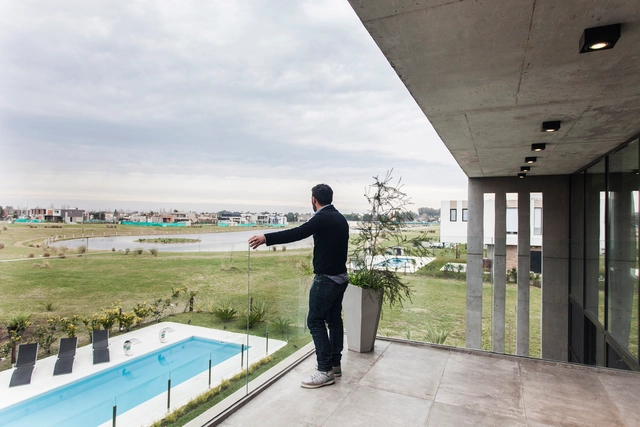 Casa BENJA / Estudio ABS - Casas