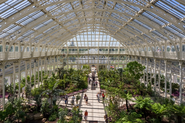 Temperate House  / Donald Insall Associates - Historic Preservation, Garden, Arch, Facade