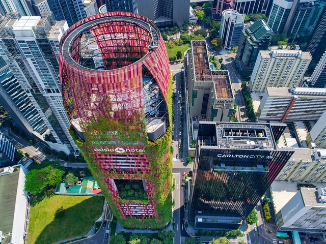 Greenery Engulfs WOHA's Oasia Hotel Downtown Singapore in New Photographs - Featured Image