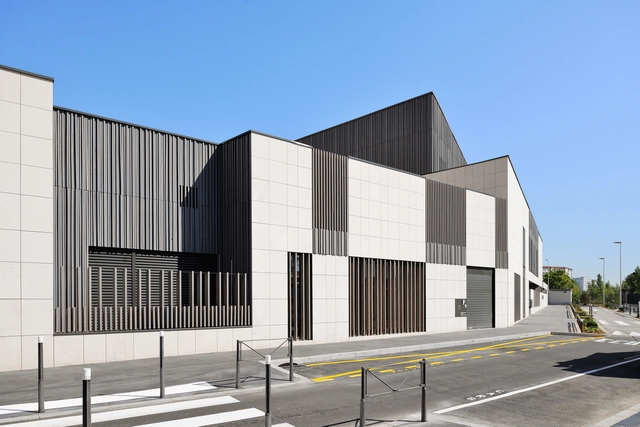 School Group Julie-Victoire Daubié  / Atelier Didier Dalmas - Kindergarten, Facade