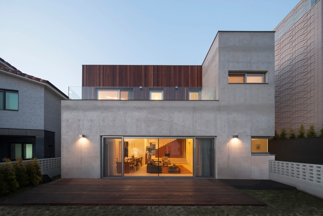 Signature House / 100A associates - Casas