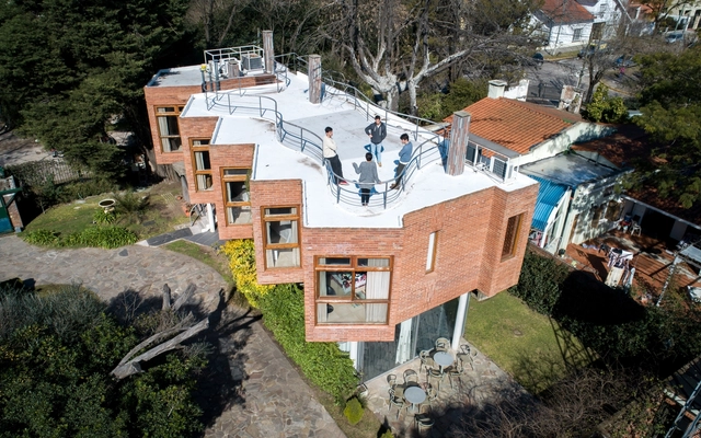 Hostería María Rafaela / Además arquitectura - Hostal, Jardín, Fachada
