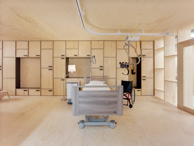 Salas de espera, habitaciones, recepciones y patios en arquitectura hospitalaria: 43 ejemplos notables - Imagen Principal