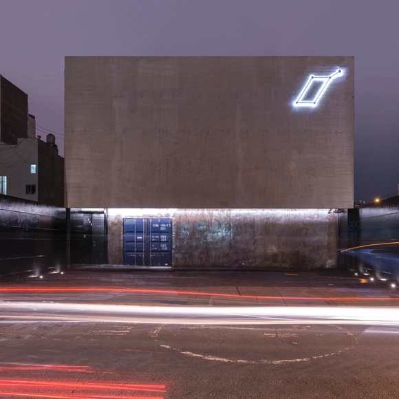 Bar Lyra / Lee Arquitectos - Bar, Fachada