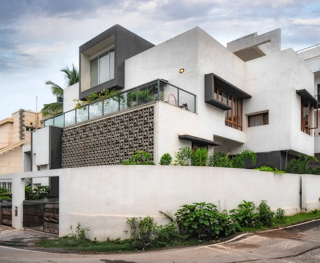 Residencia Mahadev / INK Architecture - Casas