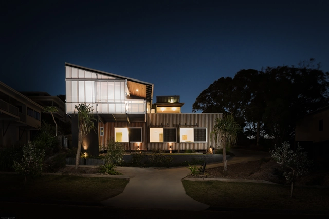 Stradbroke Dual Occupancy / Graham Anderson Architects - Houses, Facade, Door