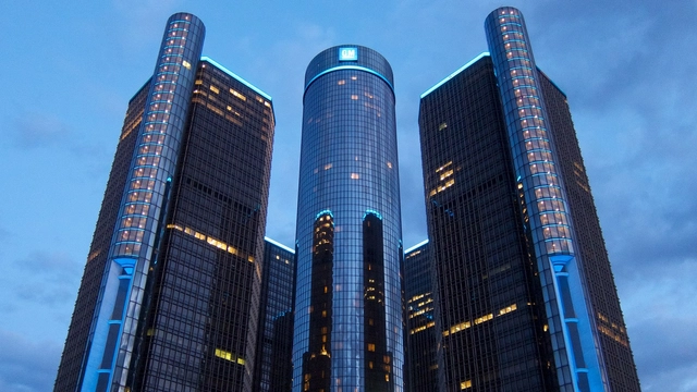Um urbanismo que esqueceu o urbano: o legado de John Portman em Detroit - Imagem de Destaque
