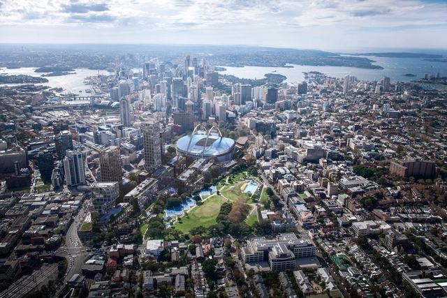 Bates Smart Plans to Suspend a New Sydney Stadium Above the City's Central Station - Featured Image