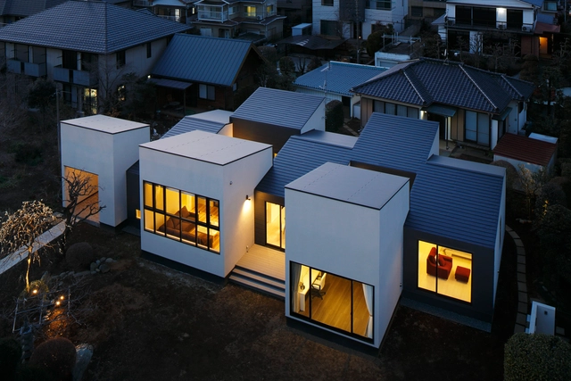 ‘跳格子’住宅，五个盒子组成的亲密家 / Hiramoto Design Studio - 独立住宅