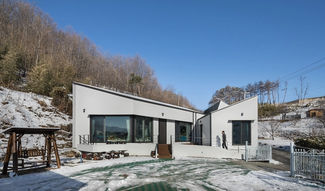 Gwaneum-Ri House / Architecture Studio YEIN - Exterior Photography, Houses, Door, Facade