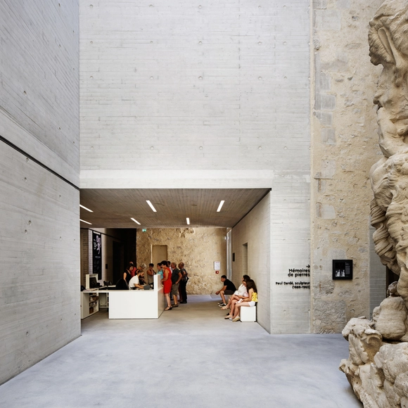 Museu Lodève / Projectiles - Remodelação