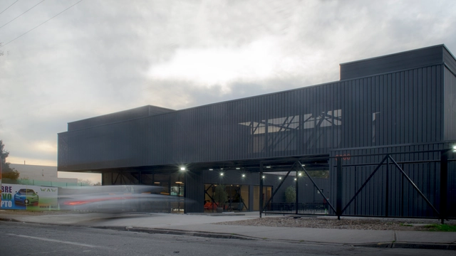 W A W _Wash & Wellness Car / Vectorial arquitectura - Mixed Use Architecture