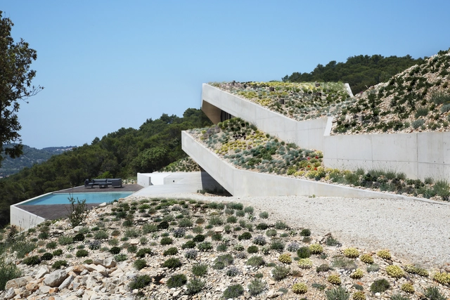 Issa Megaron / PROARH - Casas