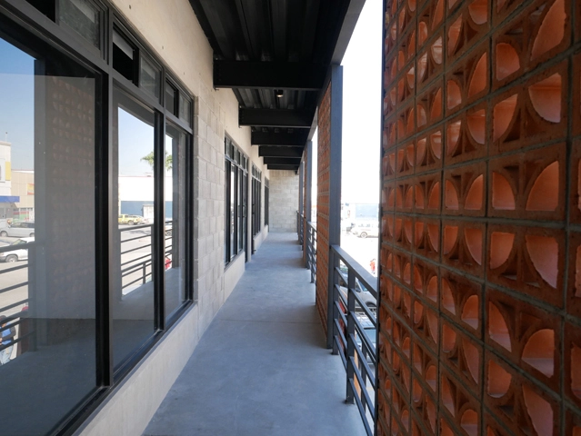 PL-Torres / border arquitectos - Centros Comerciales