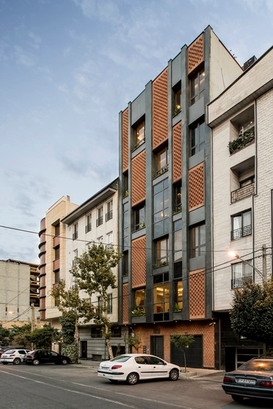Edificio Arghavan / Alidoost & partners - Apartamentos
