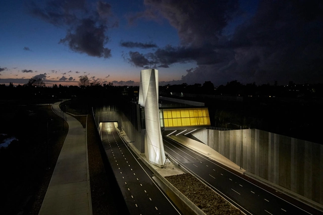 Waterview Connection / Warren and Mahoney - Pedestrian Bridge, Cityscape