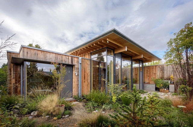 City Cabin / Olson Kundig - Sustentabilidad