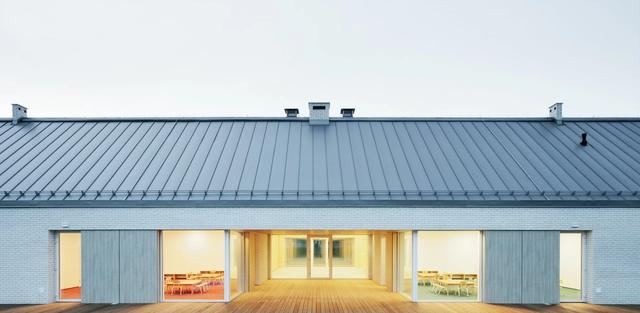 Jardín infantil en Ladek-Zdroj / Dominik Górecki Architekt + DE Pracownia Szczepan Dejnek - Kindergarten