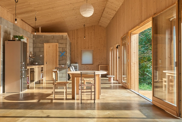 青年家庭住宅 / Architecture Uncomfortable Workshop - 独立住宅
