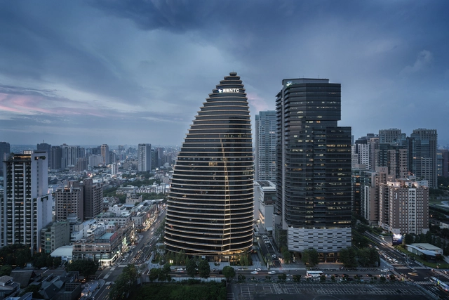 台湾NTC商贸中心 / Aedas - 公共机构设施