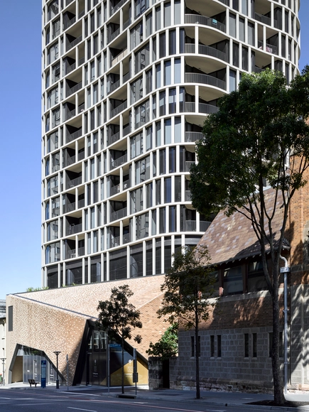 网面公寓 / John Wardle Architects  - 居住建筑