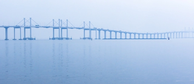 China inaugura el puente marítimo más largo del mundo - Imagen Principal