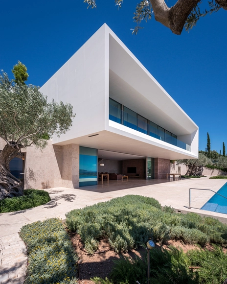 Casa TRIF / Sergey Fedotov - Casas