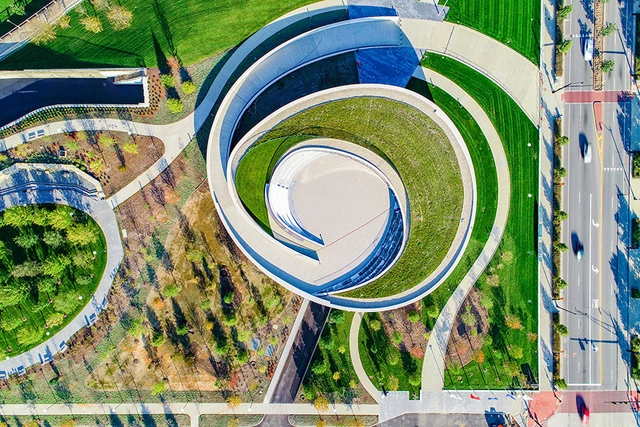 Allied Works and OLIN Create a Museum for Both People and the City - Featured Image
