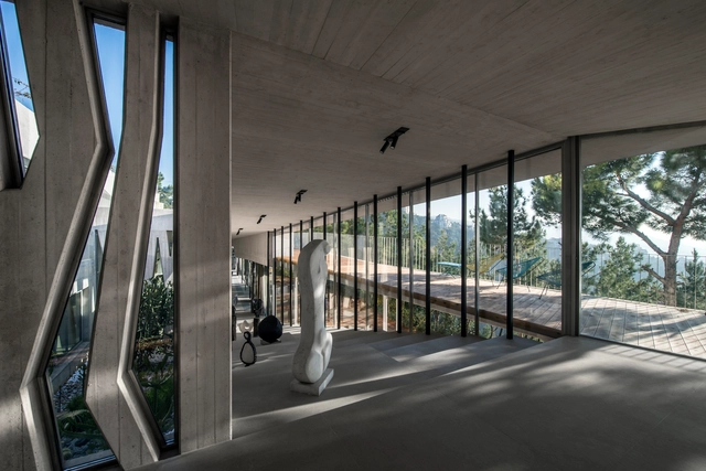 Villa-T / YTAA - Youssef Tohme Architects and Associates - Houses