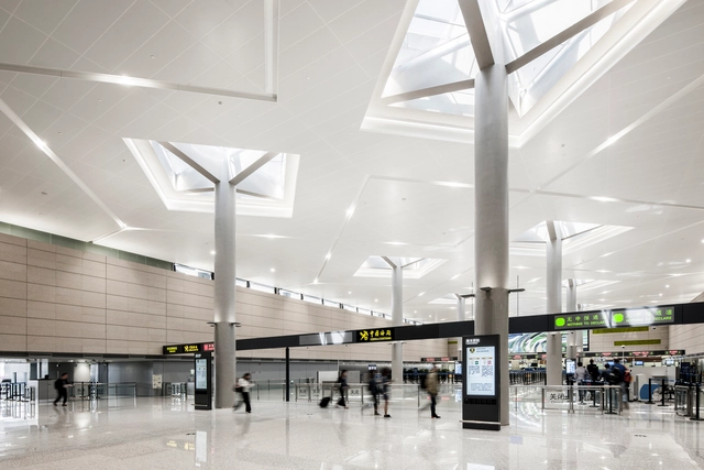 Restauración Aeropuerto Hongqiao / ECADI - Renovación
