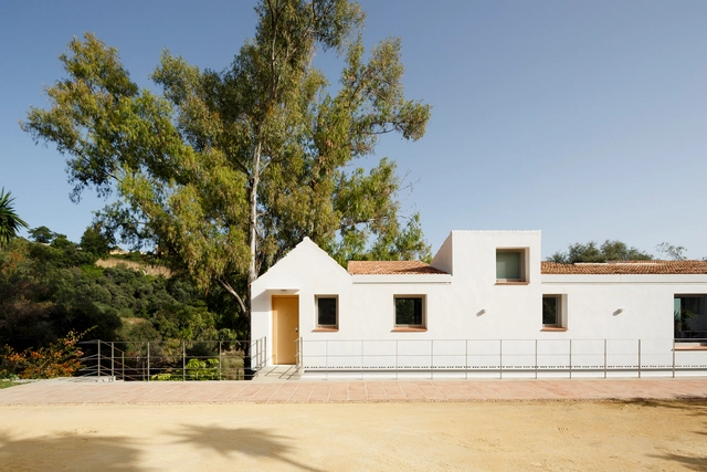 Casa del Búho / estudio GonzaloGA - Renovación, Puerta, Fachada