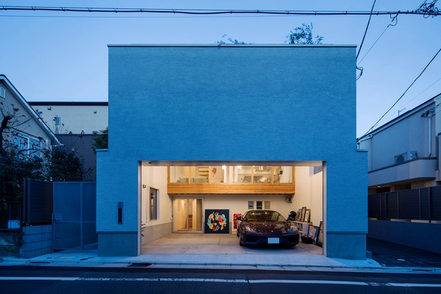 Garage Hall House / Tsukagoshi Miyashita Sekkei + Keitarchi - Houses, Facade