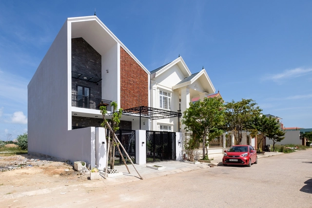 PH House / Mét Vuong Studio - Houses, Facade