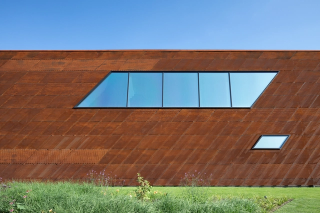 Centro de entrenamiento Feyenoord Rotterdam / MoederscheimMoonen Architects - Arquitectura De Oficinas