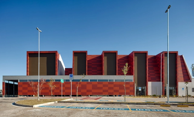Pavilhão de Esportes e Eventos / Horizontes Arquitetura e Urbanismo - Ginásio, Fachada
