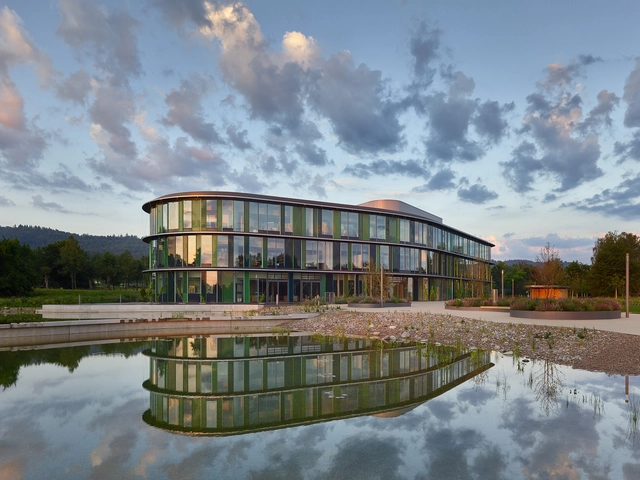 Centro técnico de WALA Heilmittel GmbH / h4a Gessert + Randecker Architekten - Edificios Institucionales