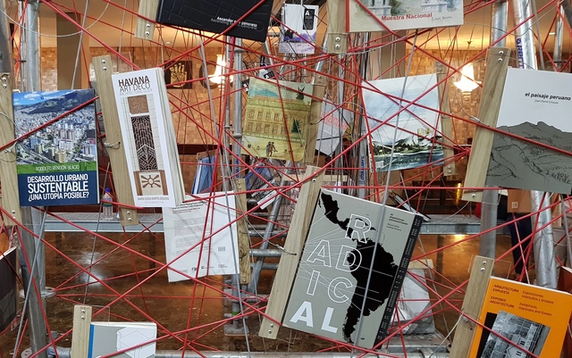Vencedores nas categorias 'Teoria, História e Crítica' e 'Periódicos Especializados' na Bienal de Quito - Imagem de Destaque