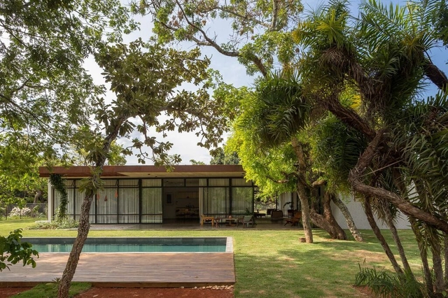 Casa Itaipu / Equipe Lamas - Casas