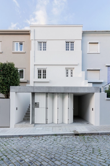 Casa SM / Miguel Gomes + Cassandra Carvas - Casas