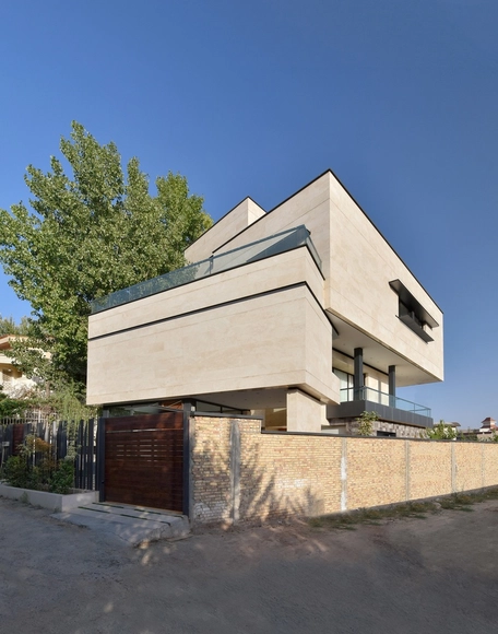 Niloufar Villa / Line Architecture Studio - Houses, Facade