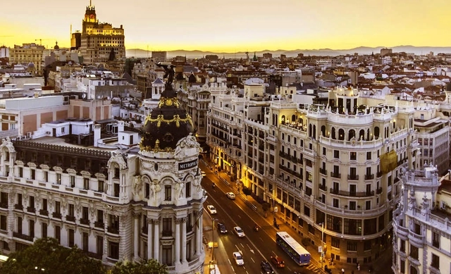 Normativa: ¿el nuevo tratado arquitectónico? - Imagen Principal