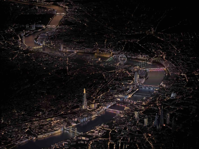 Leo Villareal y Lifschutz Davidson Sandilands iluminarán 15 puentes del río Támesis de Londres - Imagen Principal