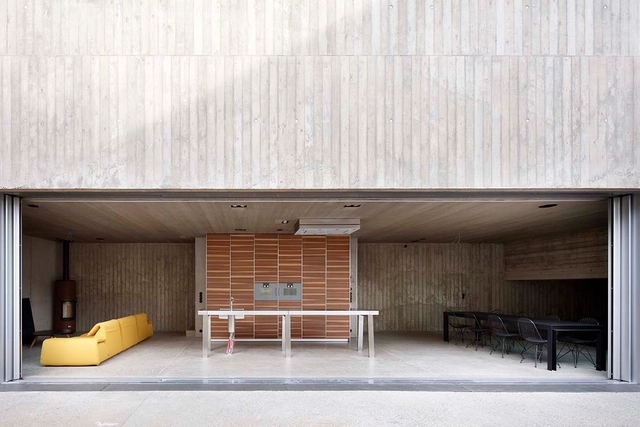 Hercule / 2001 - Houses, Facade, Chair, Bench