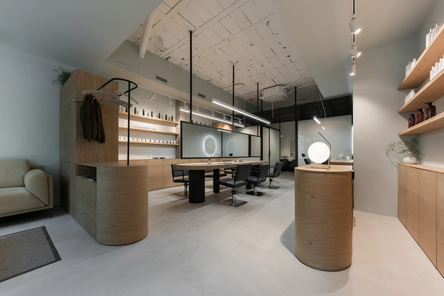 Peluquería Sonia Portela / NAN Arquitectos - Tienda, Puerta, Mesas, Sillas