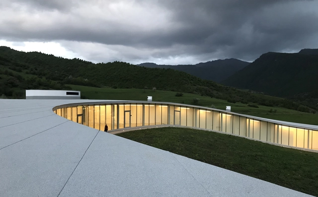 Centro de inteligencia / Studio Paul Kaloustian - Sustentabilidad Y Diseño Ecológico