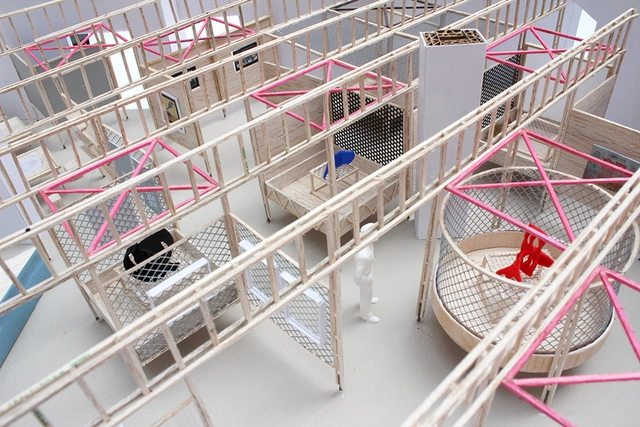 Antonio Yemail y su colección de maquetas: 'Son la primera construcción de la construcción' - Imagen Principal