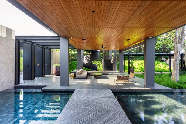 RMT14 Residence / Design Identity Unit - Houses, Courtyard, Facade, Beam, Lighting, Chair