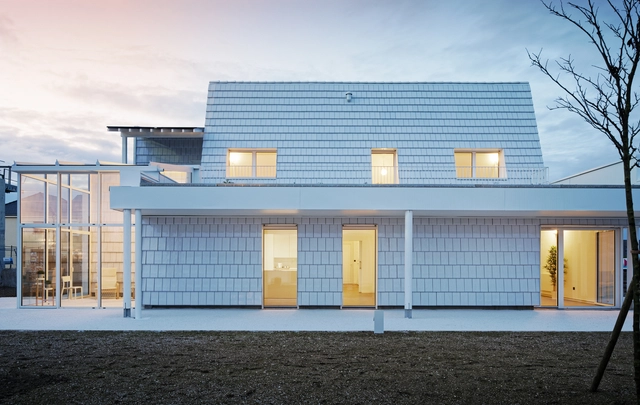 KONEKTI 2+1住宅 / Bruno Rollet Architecte - 独立住宅