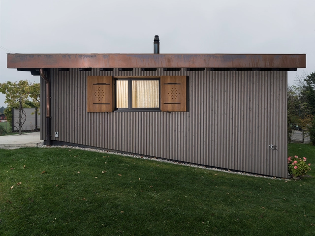MOKA / Concrete and the woods - Renovation, Garden, Facade, Door